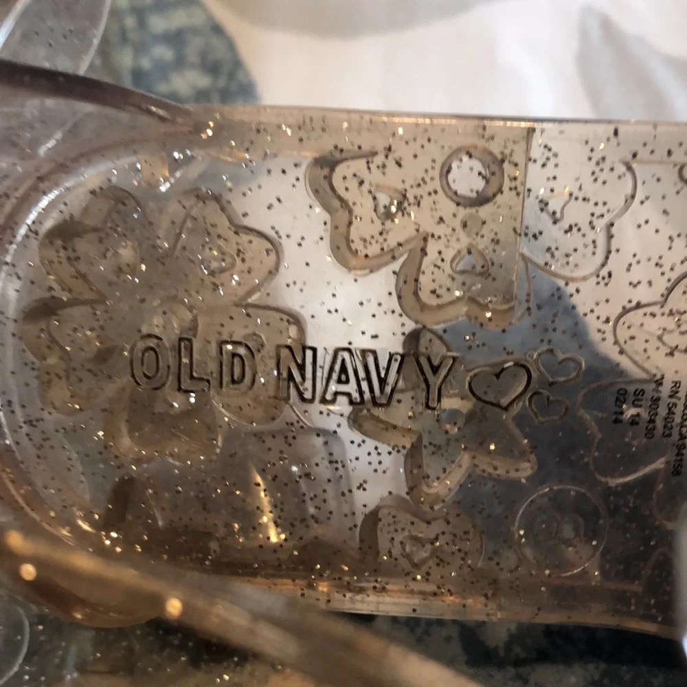 Old Navy Toddler Girl Clear & Glittery Sandals Size 8 - Picture 5 of 6